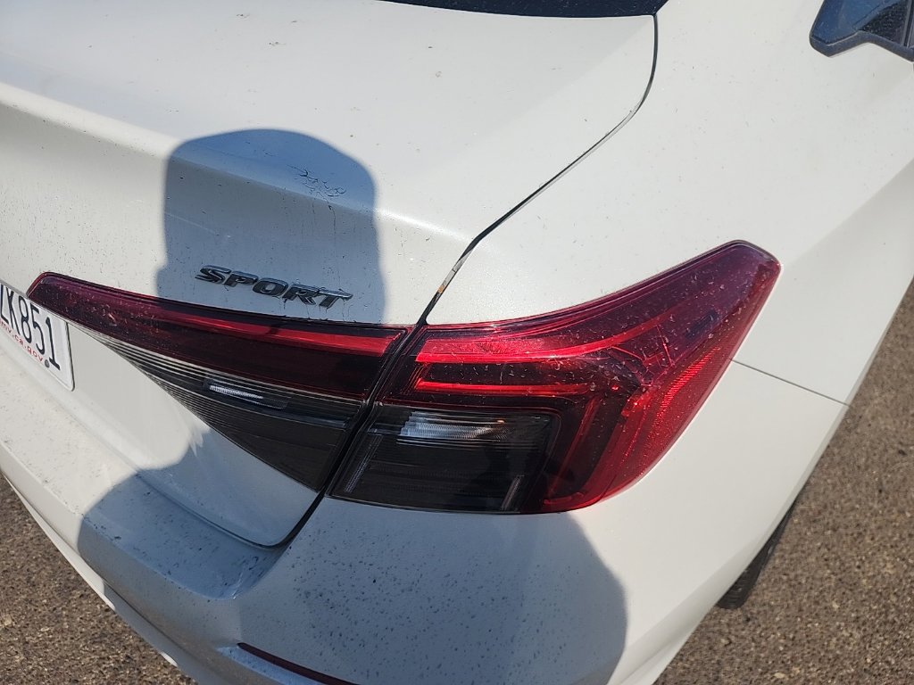 Used 2022 Honda Civic Sport image 14
