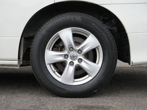 Used 2016 Nissan Quest SV FWD image 14