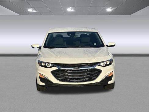 Used 2024 Chevrolet Malibu LT FWD image 8