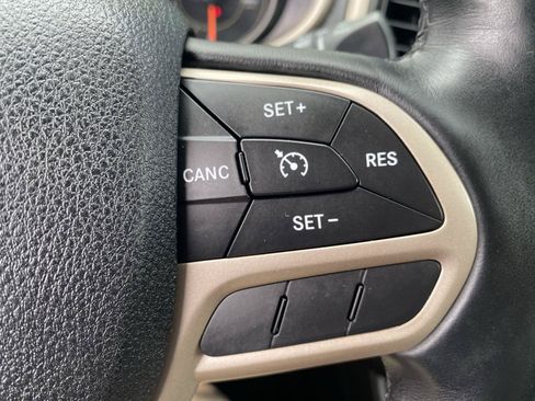 Used 2017 Jeep Cherokee Latitude w/ True North Edition AWD/4WD image 27