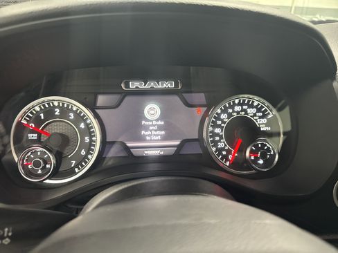 Used 2025 RAM 1500 Big Horn AWD/4WD image 16