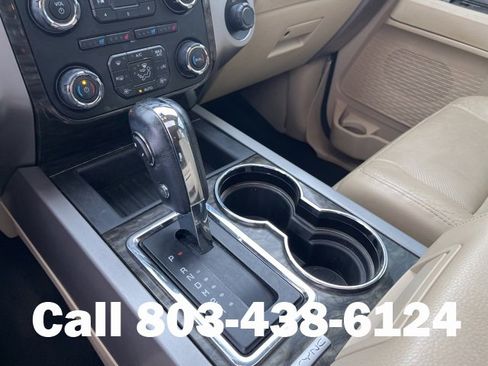 Used 2017 Ford Expedition Limited image 28