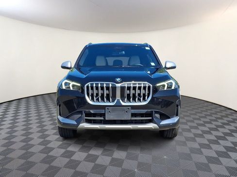 Used 2023 BMW X1 xDrive28i w/ Convenience Package AWD/4WD image 3