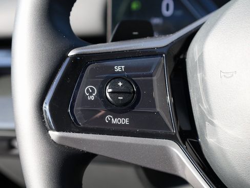 Used 2025 BMW 530i xDrive 530i xDrive image 38