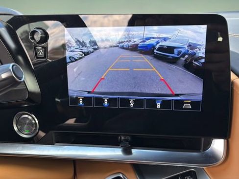 Used 2023 Chevrolet Corvette Stingray w/ Z51 Performance Package image 24