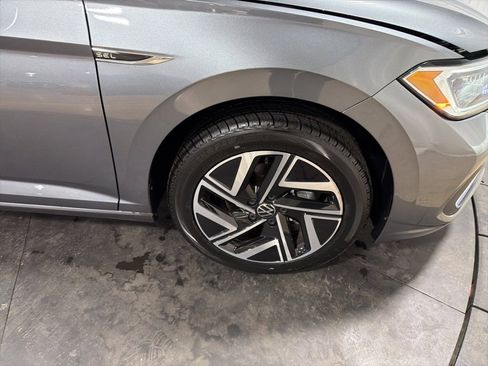 Used 2023 Volkswagen Jetta SEL image 35