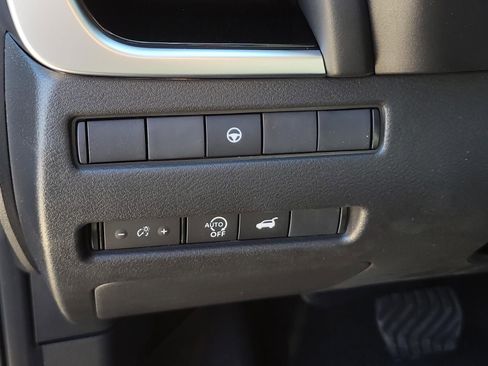 New 2026 Nissan Rogue SV AWD/4WD image 21