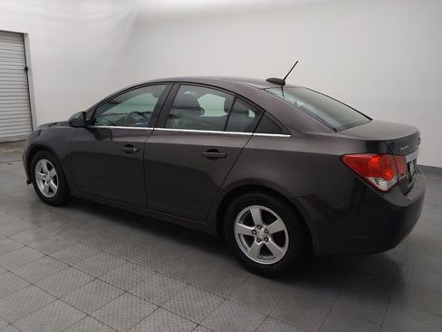 Used 2016 Chevrolet Cruze LT FWD image 3