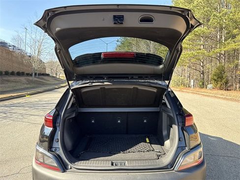 Used 2023 Hyundai Kona SEL image 22