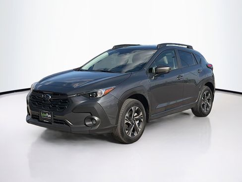 Used 2024 Subaru Crosstrek 2.0i Premium AWD/4WD image 3