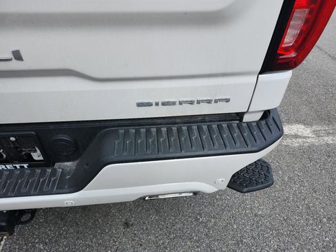 Used 2024 GMC Sierra 1500 Denali image 5