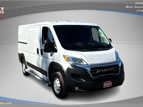 Used 2023 RAM ProMaster 2500 image 3
