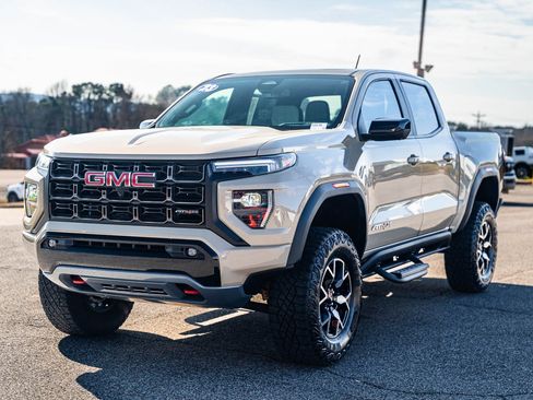 Used 2023 GMC Canyon AT4X image 4