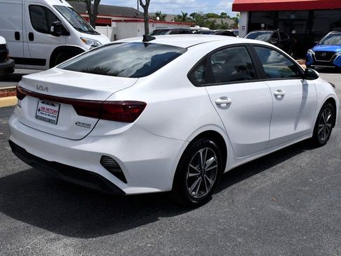 Used 2024 Kia Forte LXS image 6