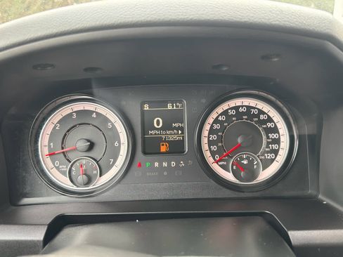 Used 2018 RAM 1500 Express w/ Express Value Package image 25