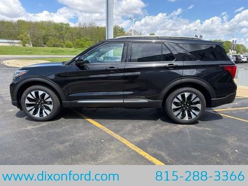 New 2026 Ford Explorer Platinum w/ LUX Leather Package AWD/4WD image 4