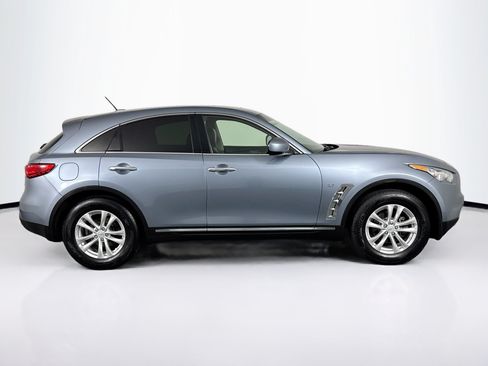 Used 2017 INFINITI QX70 AWD image 16