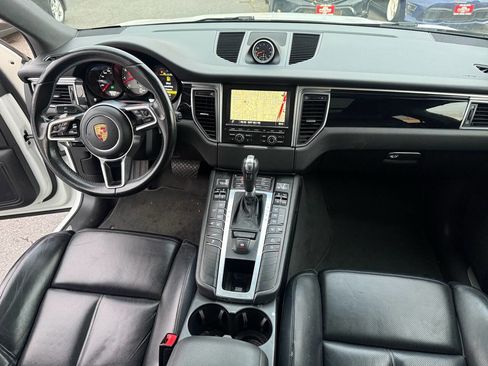 Used 2015 Porsche Macan S AWD/4WD image 9