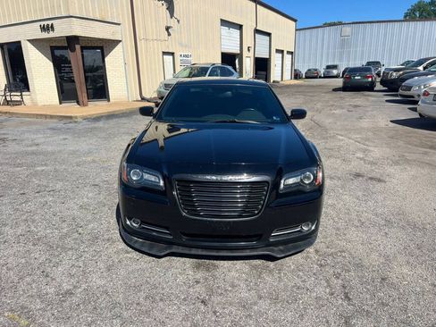 Used 2014 Chrysler 300 S AWD/4WD image 7
