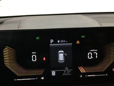 Used 2024 Kia Sorento S image 31