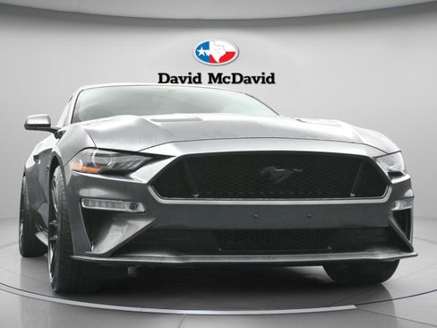 Used 2019 Ford Mustang GT Premium RWD image 25