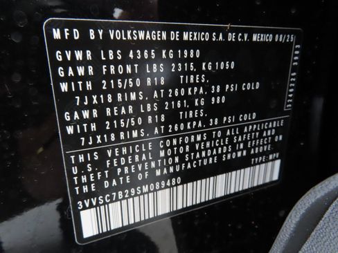 New 2025 Volkswagen Taos SE image 28