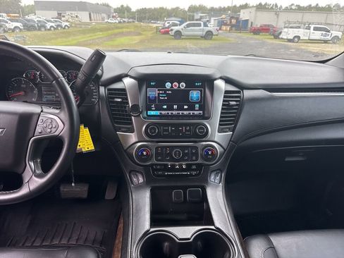 Used 2015 Chevrolet Tahoe LT image 10