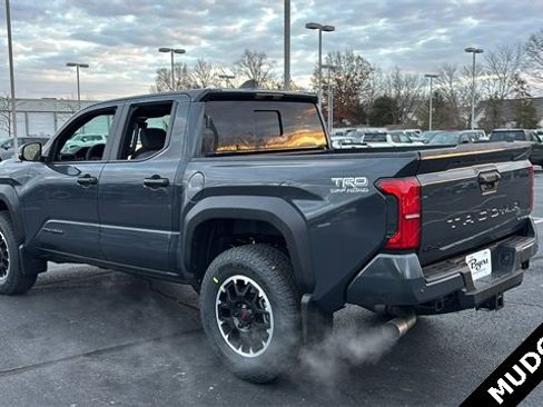 New 2026 Toyota Tacoma TRD Off-Road w/ TRD Off Road Upgrade Package image 5