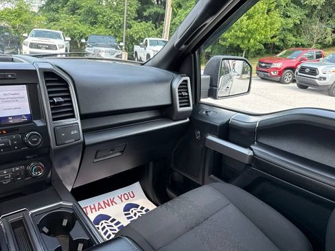 Used 2020 Ford F150 XLT w/ Equipment Group 302A Luxury AWD/4WD image 19