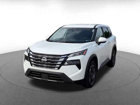 Used 2026 Nissan Rogue SV FWD image 7