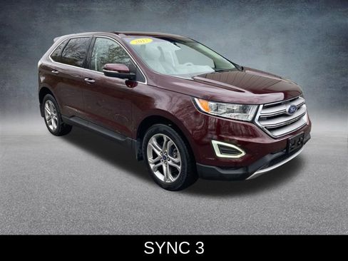 Used 2017 Ford Edge Titanium w/ Technology Package image 9