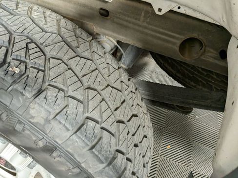 Used 2015 GMC Sierra 1500 Base image 13