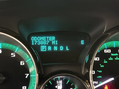 Used 2014 Buick Enclave Leather AWD/4WD image 34