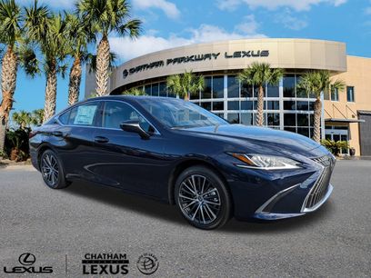 New 2025 Lexus ES 300h w/ Premium Package
