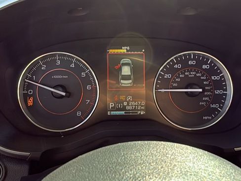 Used 2022 Subaru Crosstrek 2.5i Limited w/ Moonroof Package 2 AWD/4WD image 28