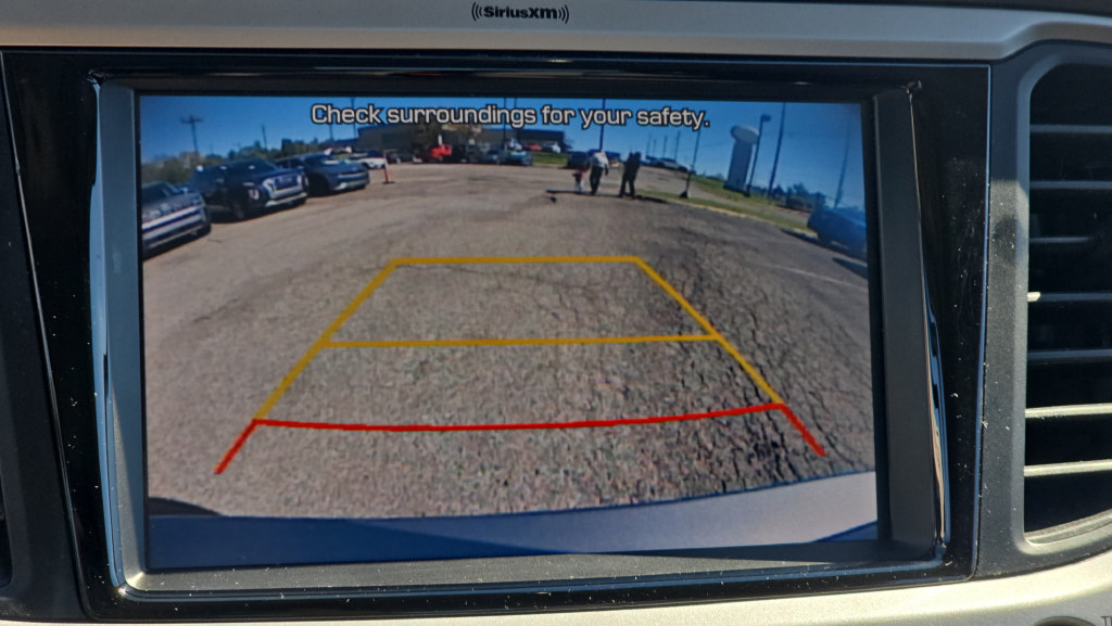 Used 2021 Hyundai Accent Limited FWD image 19