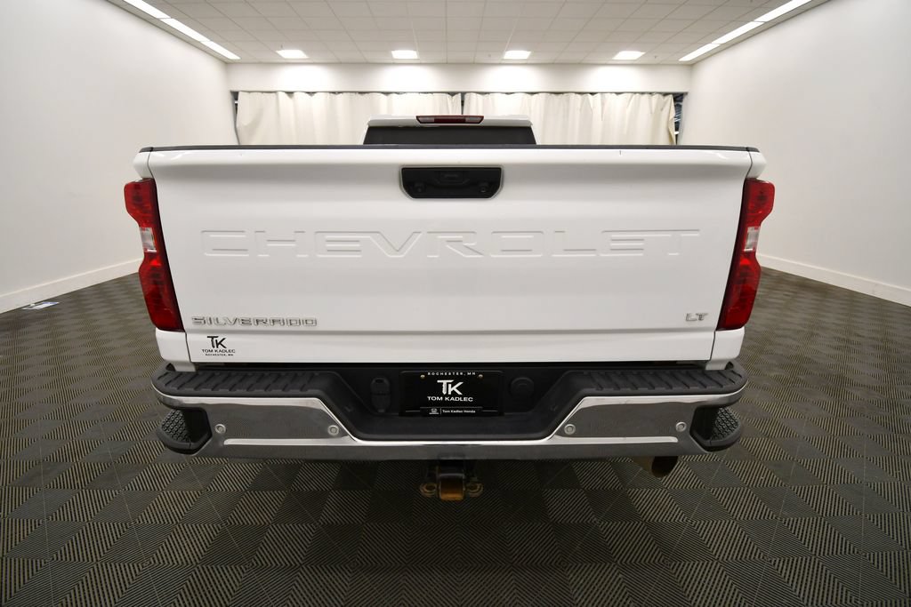 Used 2023 Chevrolet Silverado 3500 LT w/ Convenience Package AWD/4WD image 6