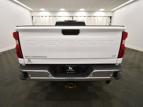 Used 2023 Chevrolet Silverado 3500 LT w/ Convenience Package AWD/4WD image 6
