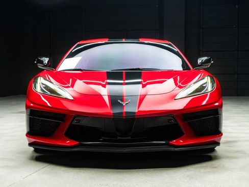 Used 2020 Chevrolet Corvette Stingray Preferred Cpe w/ 2LT Preferred Equipment Group RWD image 4