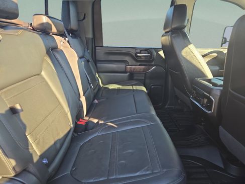 Used 2022 GMC Sierra 2500 Denali w/ Denali Ultimate Package image 25