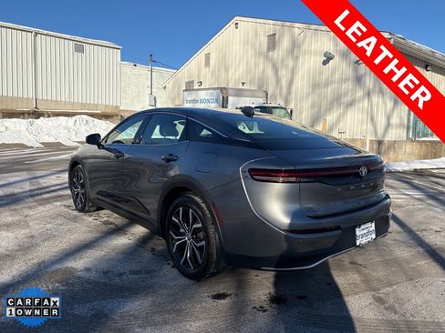 Used 2023 Toyota Crown image 4