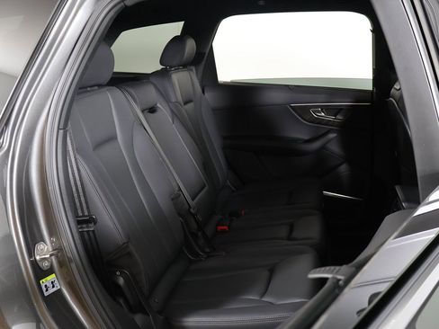 Used 2022 Audi Q7 2.0T Premium Plus image 35