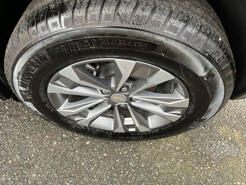 Used 2025 Chevrolet Equinox LT image 30