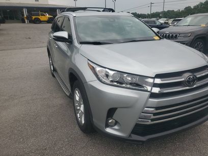 Used 2018 Toyota Highlander Limited