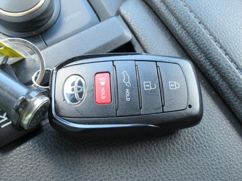 Used 2026 Toyota Grand Highlander AWD Hybrid image 30