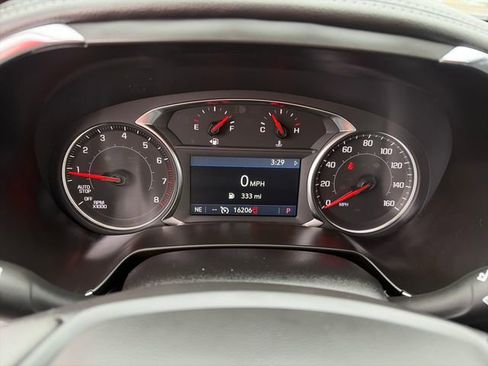 Used 2025 Chevrolet Blazer LT image 27