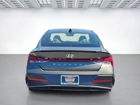 New 2026 Hyundai Elantra SEL Sport Premium FWD image 5