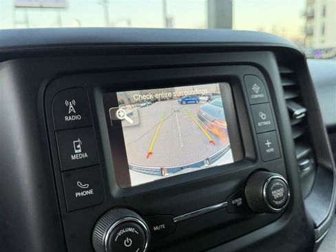 Used 2020 RAM 1500 Tradesman AWD/4WD image 29