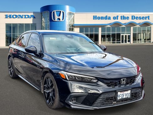 Used 2023 Honda Civic Sport image 1