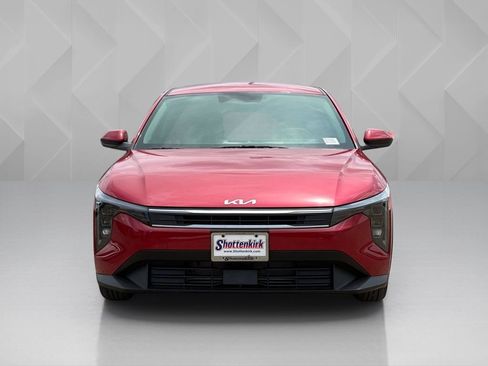 New 2026 Kia K4 FWD image 2